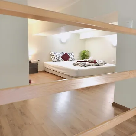 Private Bedroom In Kerepesi *