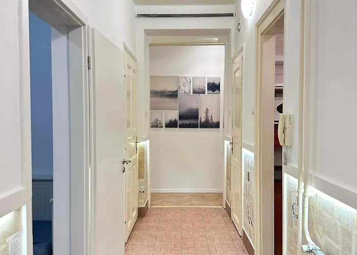 Private Bedroom In Kerepesi Budapesta