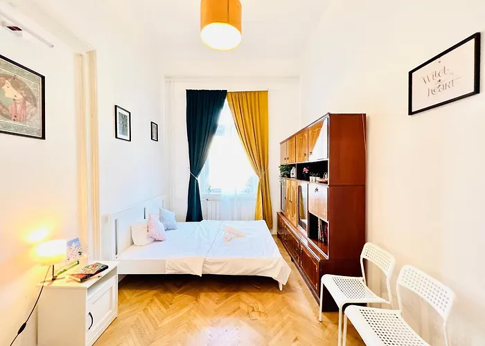 Private Bedroom In Kerepesi * Budapesta