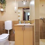 Private Bedroom In Kerepesi Homestay *