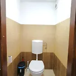 Private Bedroom In Kerepesi Homestay