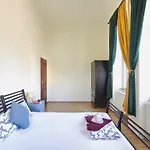 Private Bedroom In Kerepesi Homestay