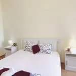 Private Bedroom In Kerepesi Budapest