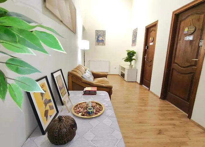 Private Bedroom In Kerepesi 부다페스트
